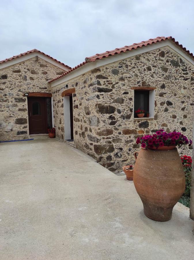 Alexander'S Cottage Limni  Exterior photo